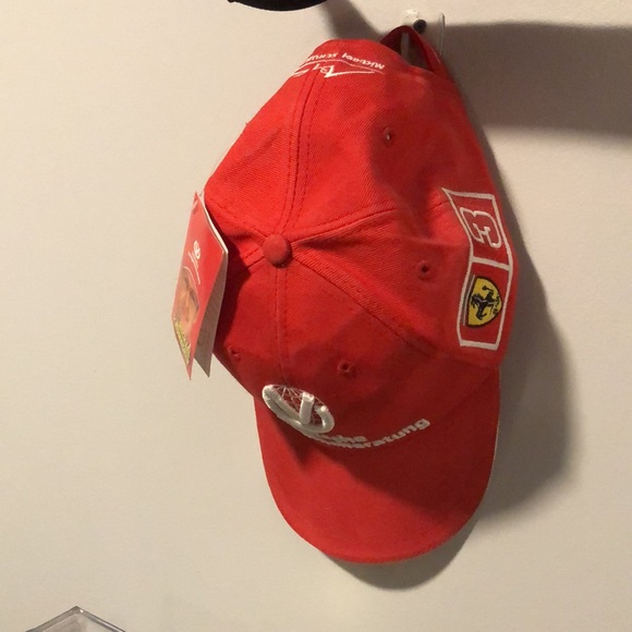 Puma Ferrari side bag/ hat - Picture 4 of 7